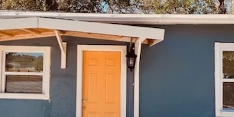 Clearwater House: 1630 Harbor Dr