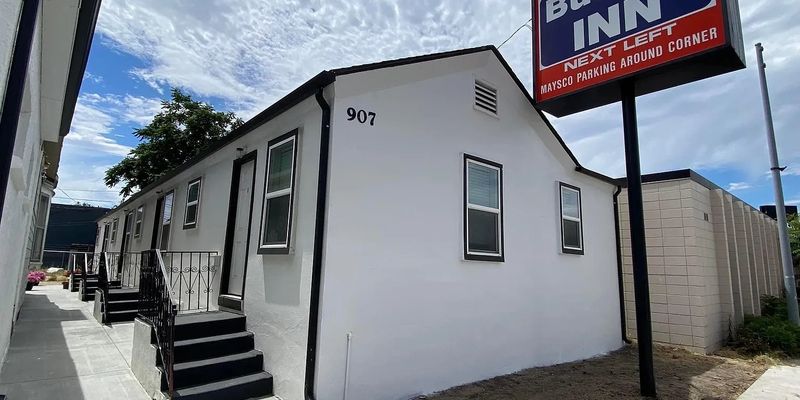 Nampa Apartment: 911 2nd St S