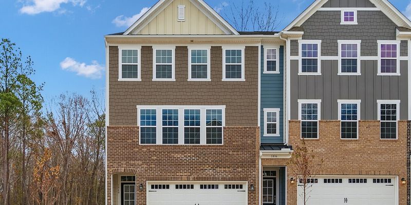 Waxhaw House: 1040 Bandon Dr