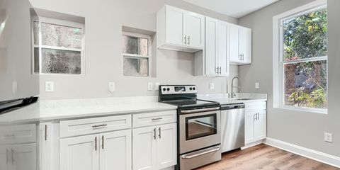 2004 Homewood Ave (10).jpg 2004 Homewood Ave (10).jpg