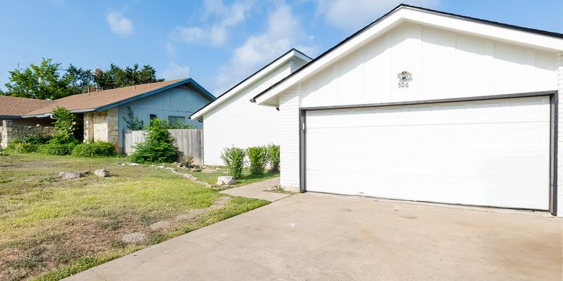 Round Rock House: 506 Stonebridge Dr