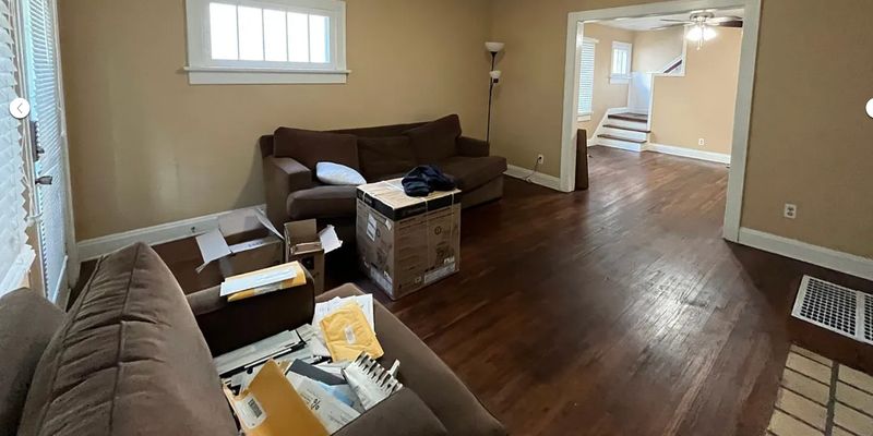 Columbus Apartment: 255-257 Southwood Ave