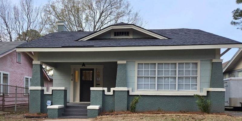 Shreveport House: 616 Merrick St