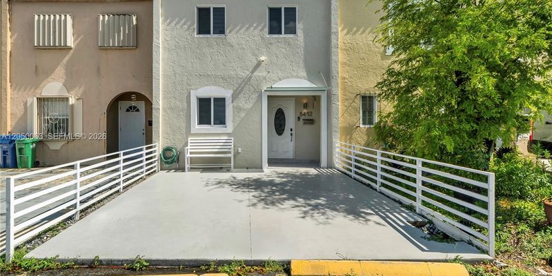 Miami Gardens House: 5452 NW 169th Terrace