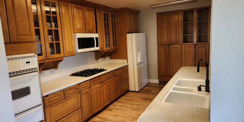 San Diego House: 5011 63rd St