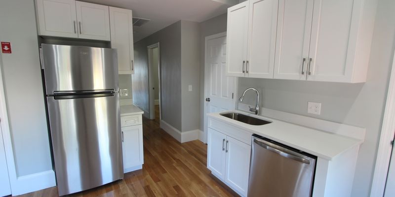Boston Apartment: 460 Saratoga St
