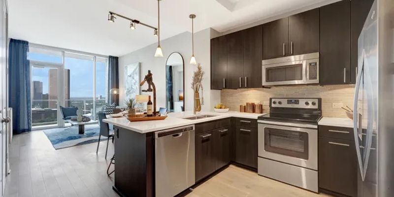Houston Apartment: 1599 Uptown Park Blvd