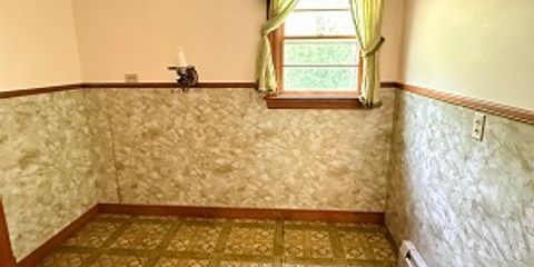 oakwood main level.jpg