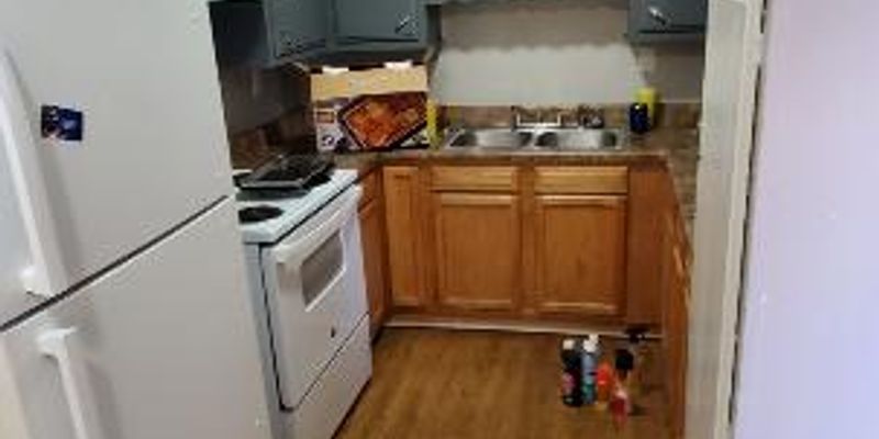 Albuquerque Apartment: 304 Charleston St NE