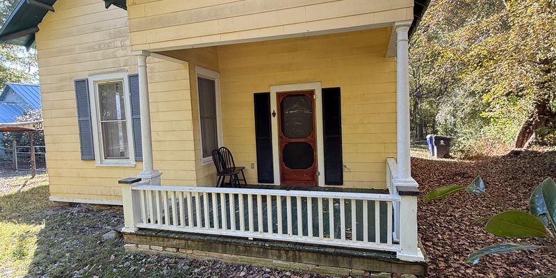 Pittsboro House: 420 Thompson St