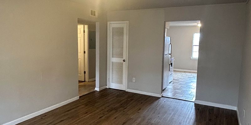 Birmingham Apartment: 1228 Tuscaloosa Ave