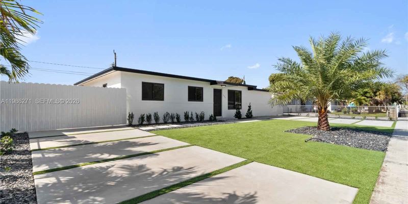 Miami Gardens House: 5420 NW 182nd St