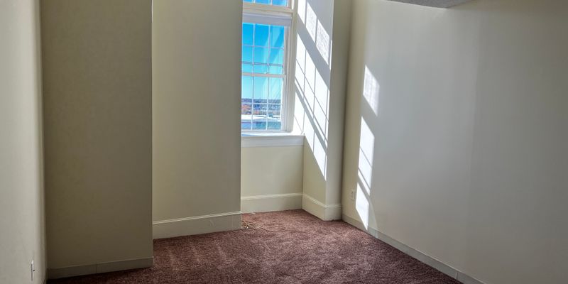 Fall River Apartment: 56 St Joseph St