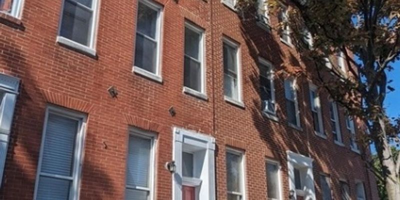 Baltimore Apartment: 1022 N Carey St