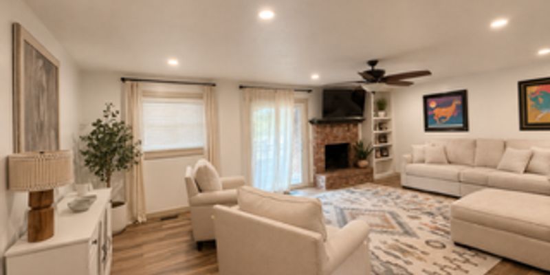 Bixby House: 8432 East 126th St S