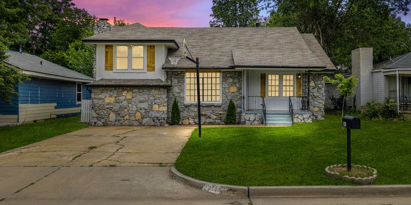 El Reno House: 1045 S Reno Ave
