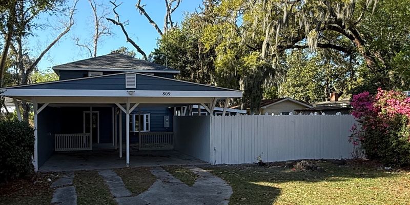 Brunswick House: 809 3rd Ave