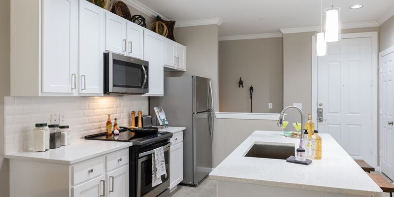 The Woodlands Apartment: 2235 Timberloch Pl