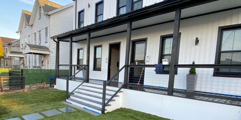 Norwalk Apartment: 4 Larsen St