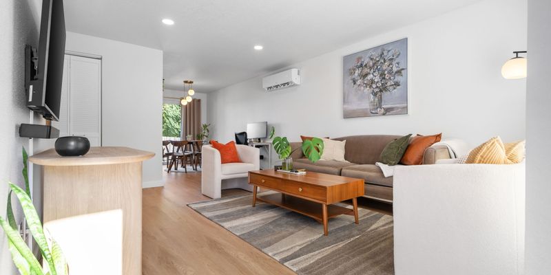 Forest Grove Apartment: 2225 B St