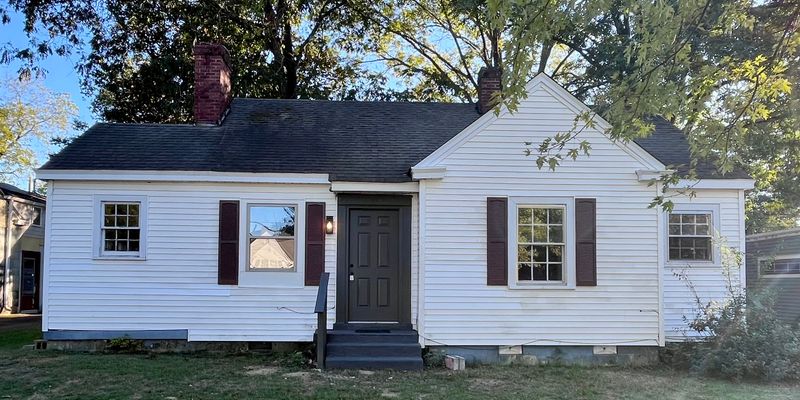 Columbus House: 132 King St