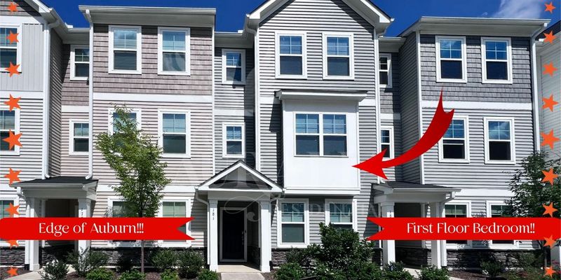 Raleigh House: 181 Ivy Vine Way