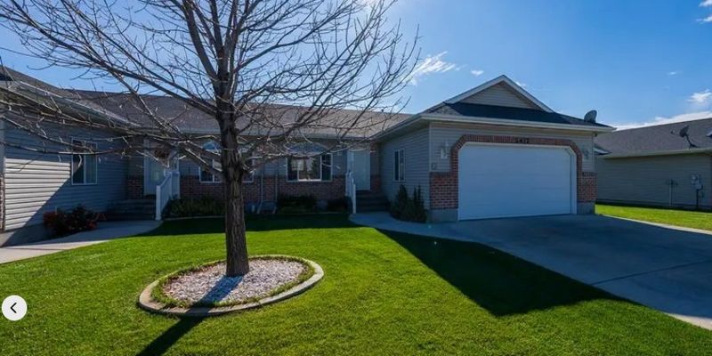 Idaho Falls House: 2437 Brandon Dr