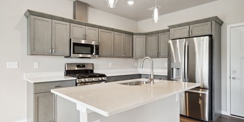 09-125_2242 Eversull Ln.jpg