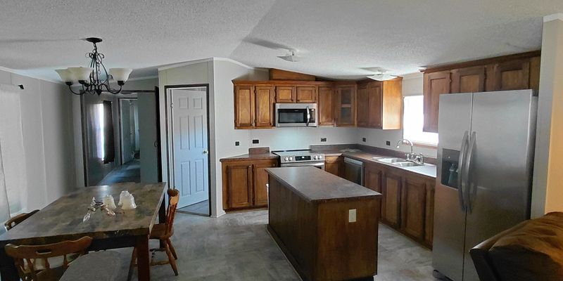 West Monroe House: 697 LA-3033