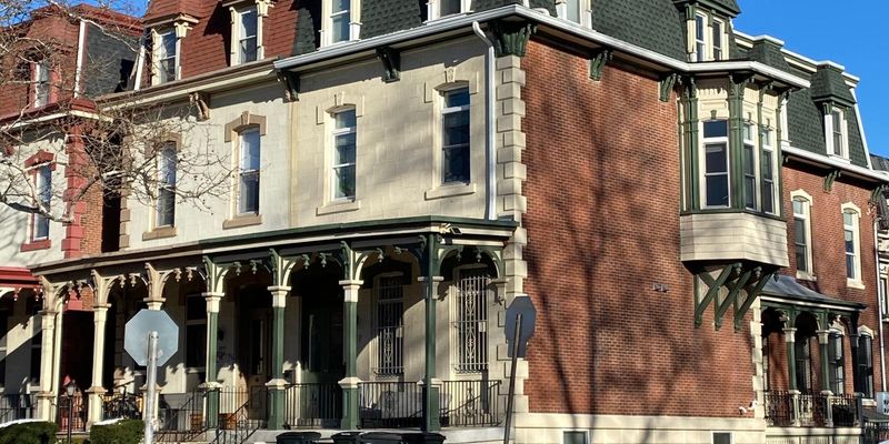 Philadelphia Apartment: 217 S 42nd St