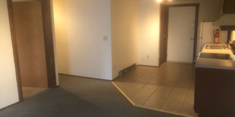 Johnson Apartment: 80 Lower Main Street East