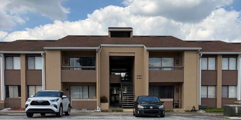 Orlando Apartment: 5169 Vineland Rd