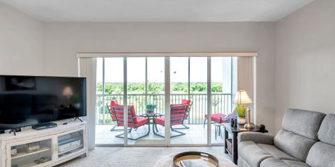 Interiors (17).jpg