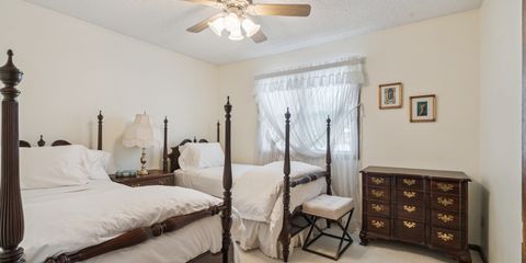 22-161 1245 Michelle CT.jpg