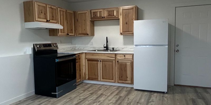 Anchorage Apartment: 1710 Muldoon Cir