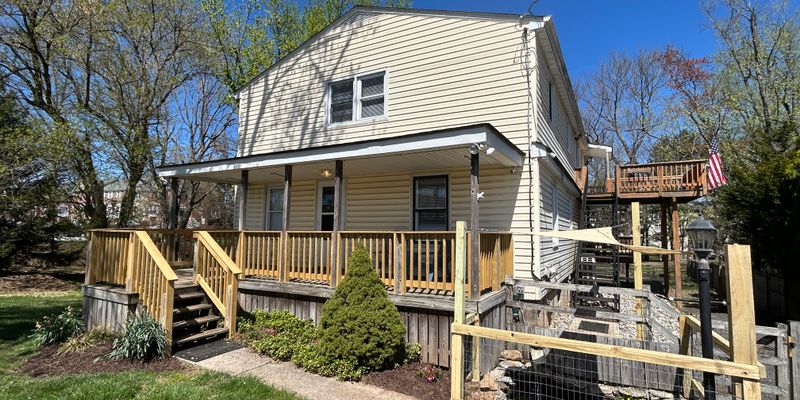 Owings Mills House: 9432 Lyons Mill Rd