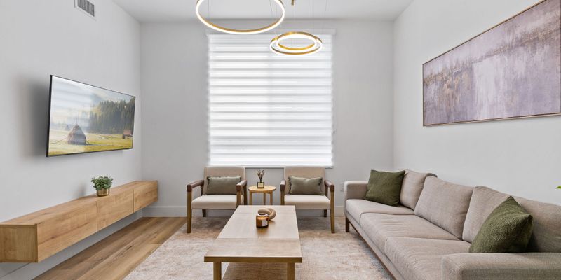 Miami Apartment: 1542 NW 2nd St