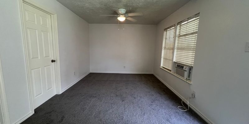 Channelview House: 831 1/2 Deerpass Drive Channelview, TX 77530