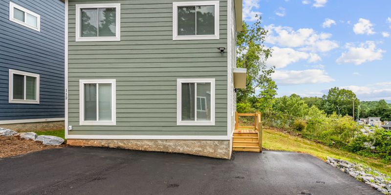 Asheville House: 112 Lager Ln