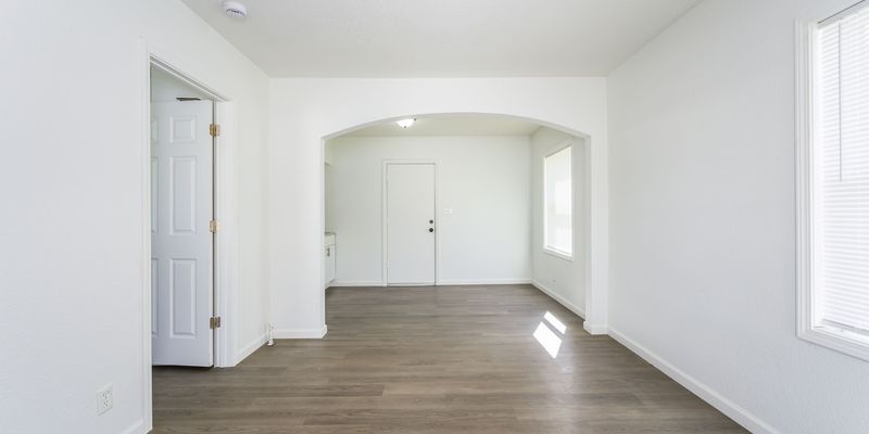 Wichita Apartment: 836 N Oliver St