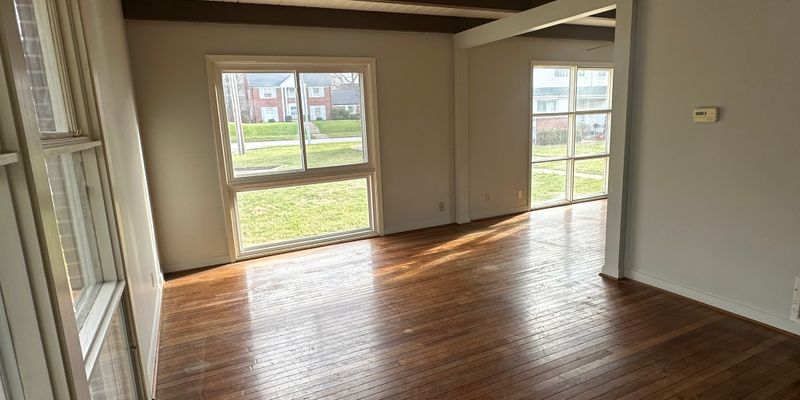 Columbus House: 318 17th St