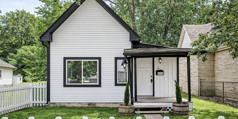 Indianapolis House: 237 S Keystone Ave