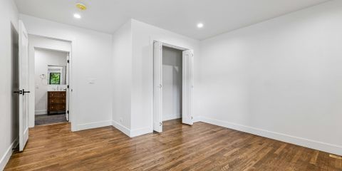 39-web-or-mls-669 E. 8th ave -39.jpg
