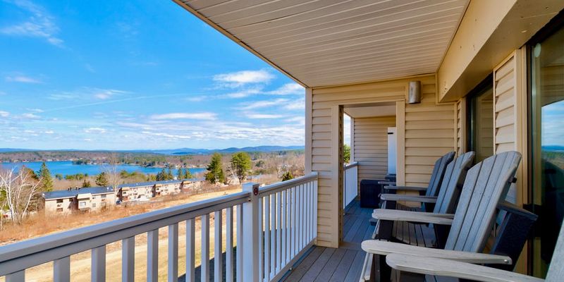 Laconia Apartment: 375 Endicott St N