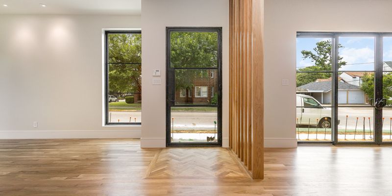 Dallas House: 4203 Normandy Ave