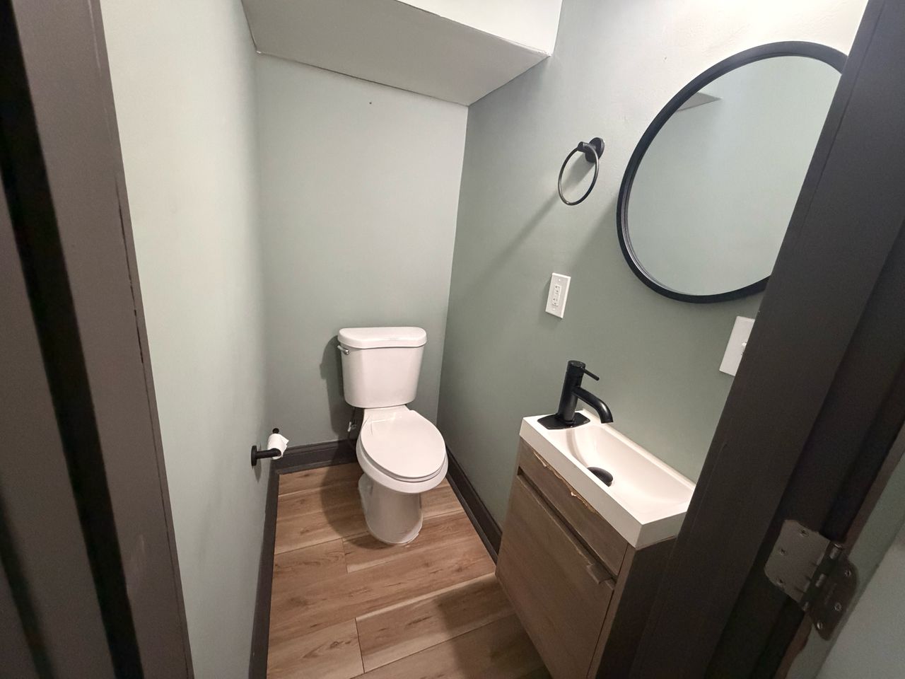 1130 Wilson Ave photo 10