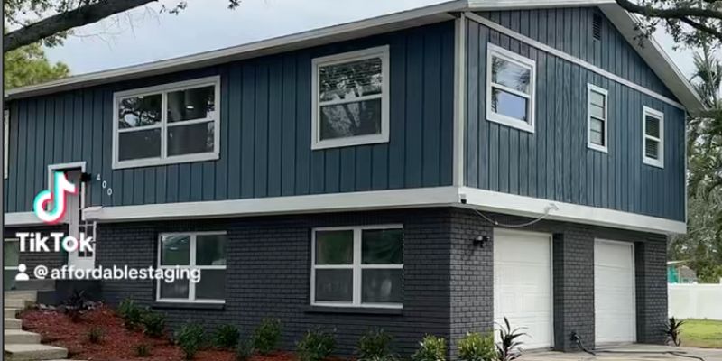 St. Petersburg House: 400 Patica Rd NE