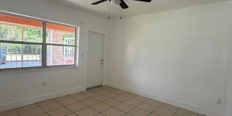 North Miami House: 648 NE 139th St