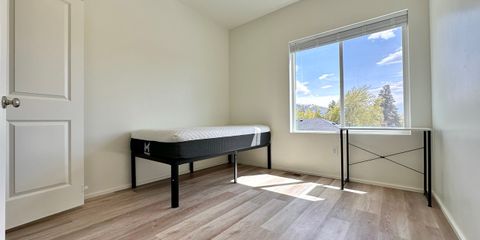 The Main 17 Bedroom.jpeg
