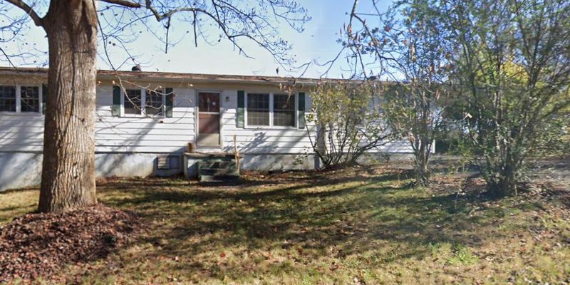 Christiansburg House: 208 East St